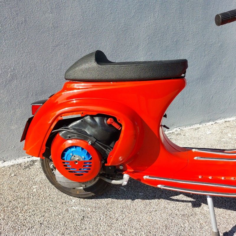 ItalKast 2.0 Single Seat for Vespa 50, Special, Et3 - Grip Style  ITALKAST - 3