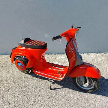 ItalKast Single Seat Saddle for Vespa 50, Special, Et3 GRIP RED