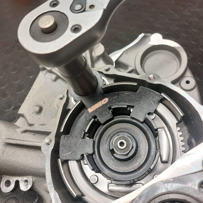 Chiave blocca cestello frizione e pignone VMC per Vespa small frame  VMC RACING - 5