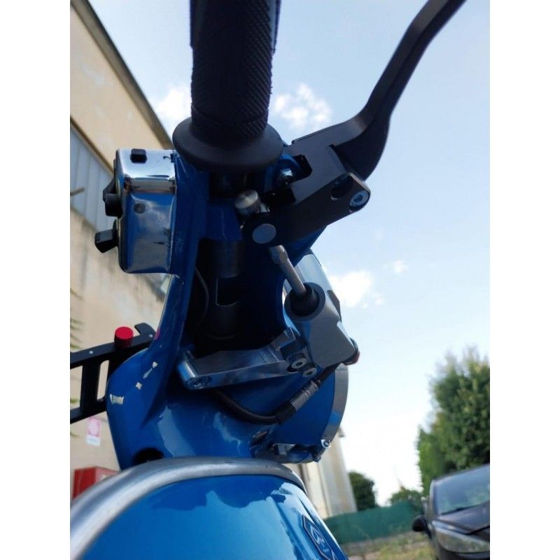 Kit VB-11 Pompa Freno e Leva Frizione OTTOPUNTOUNO 8.1 Vespa Primavera, ET3, Sprint – Alluminio CNC Ø 11 mm – Silver Argento  ot