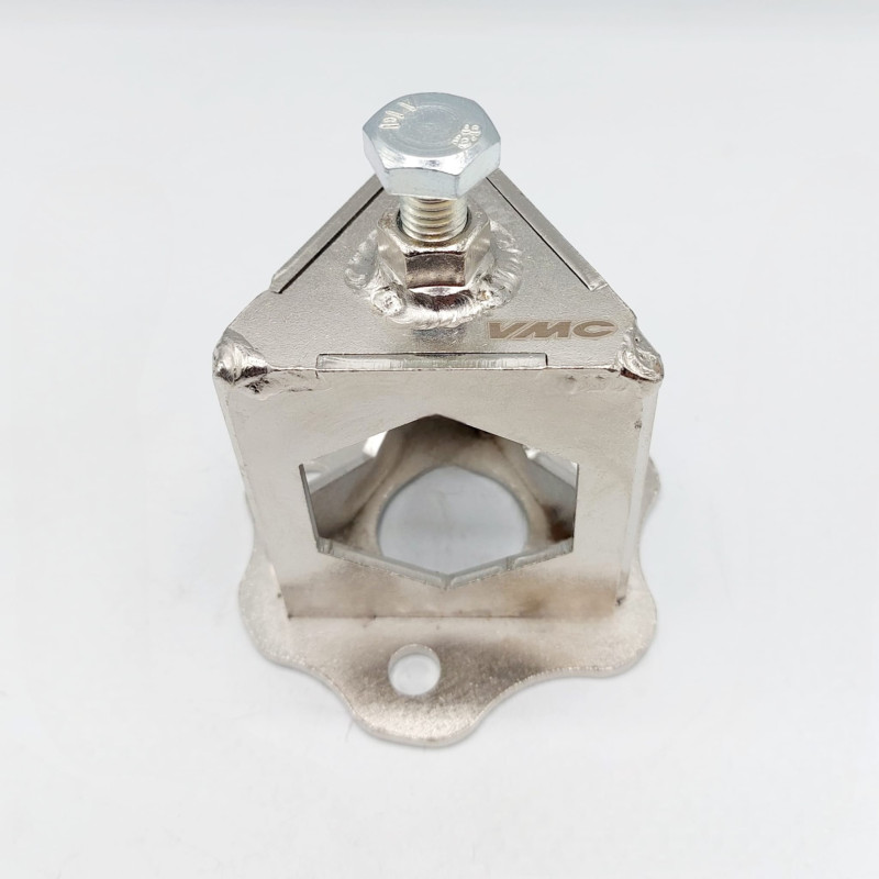 VMC tool to open the wheel/gearbox axle casing for small frame Vespas  VMC RACING - 2