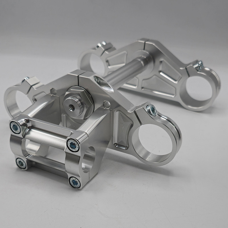 Piastre Sterzo In CNC Per PitBike - Spessore 5 mm - Interasse 180  AVO - 1